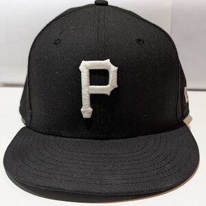 New Era Fitted Pittsburgh Pirates Black & White Baseball Hat - Size 7 ½ / 59.6cm